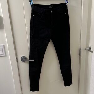 Abercrombie & Fitch Dark Super Skinny Jeans
